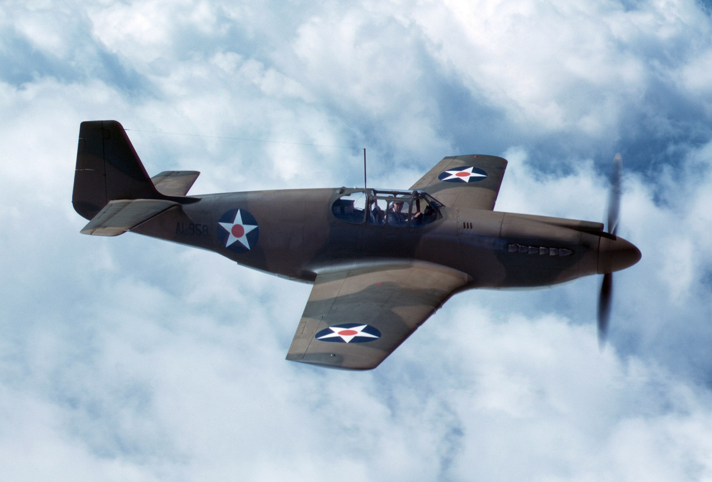 ミリタリー ELITE FORCE North American P-51 Mustang North American P-51D Mustang > National Museum of the United