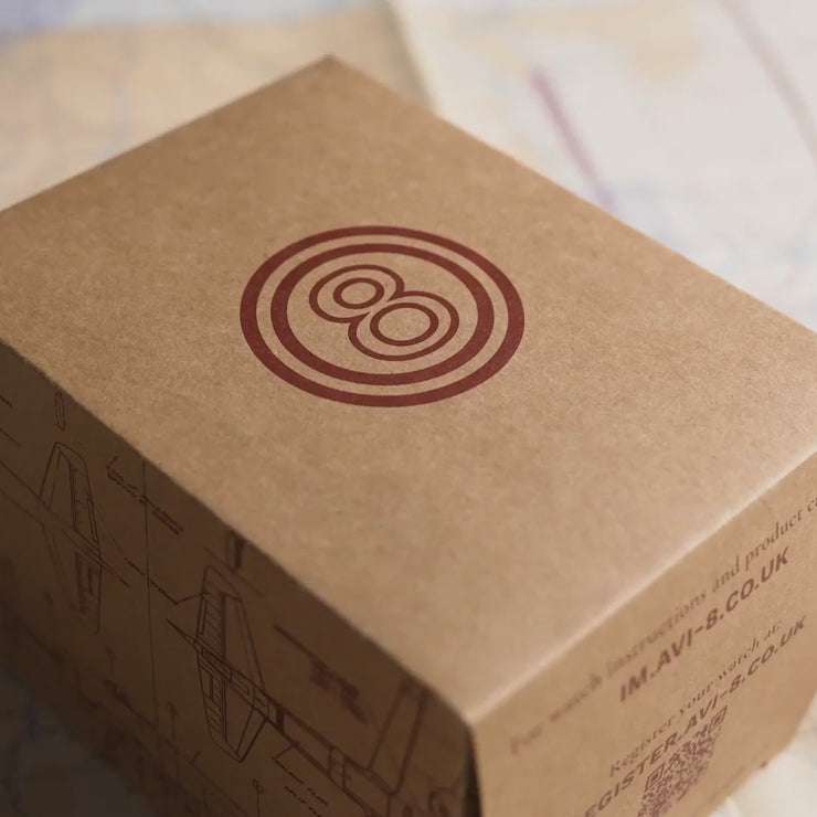 Crimson Red | Hawker Hunter Atlas Dual Time Chronograph – AVI-8