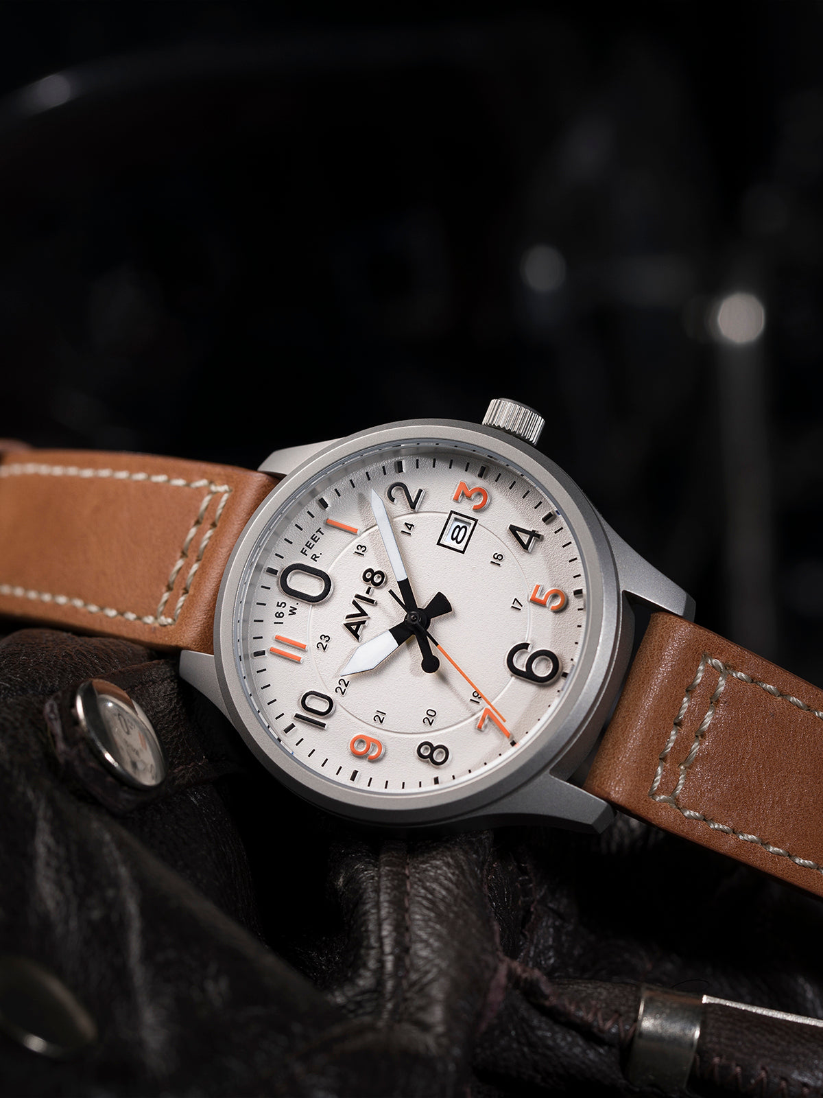 WHITE TAN ALTIMETER 2